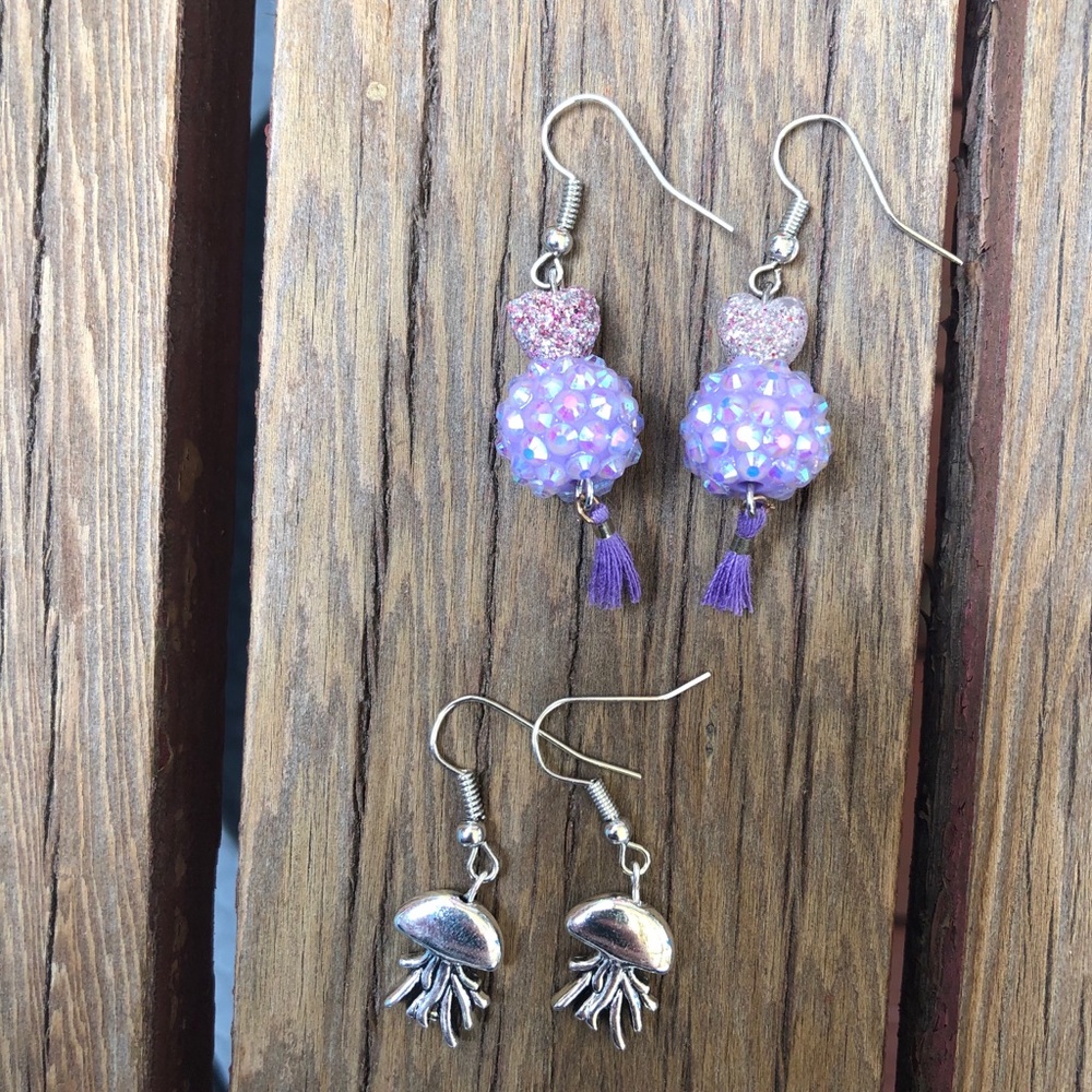 2 pairs of earrings bundle